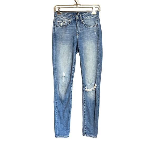 3 for $30! Gap light wash curvy true skinny jeans - Picture 1 of 8